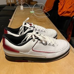 Jordan II 2 low